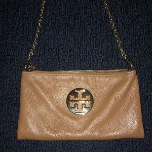 NOT AUTHENTIC- Tory Burch cross body bag